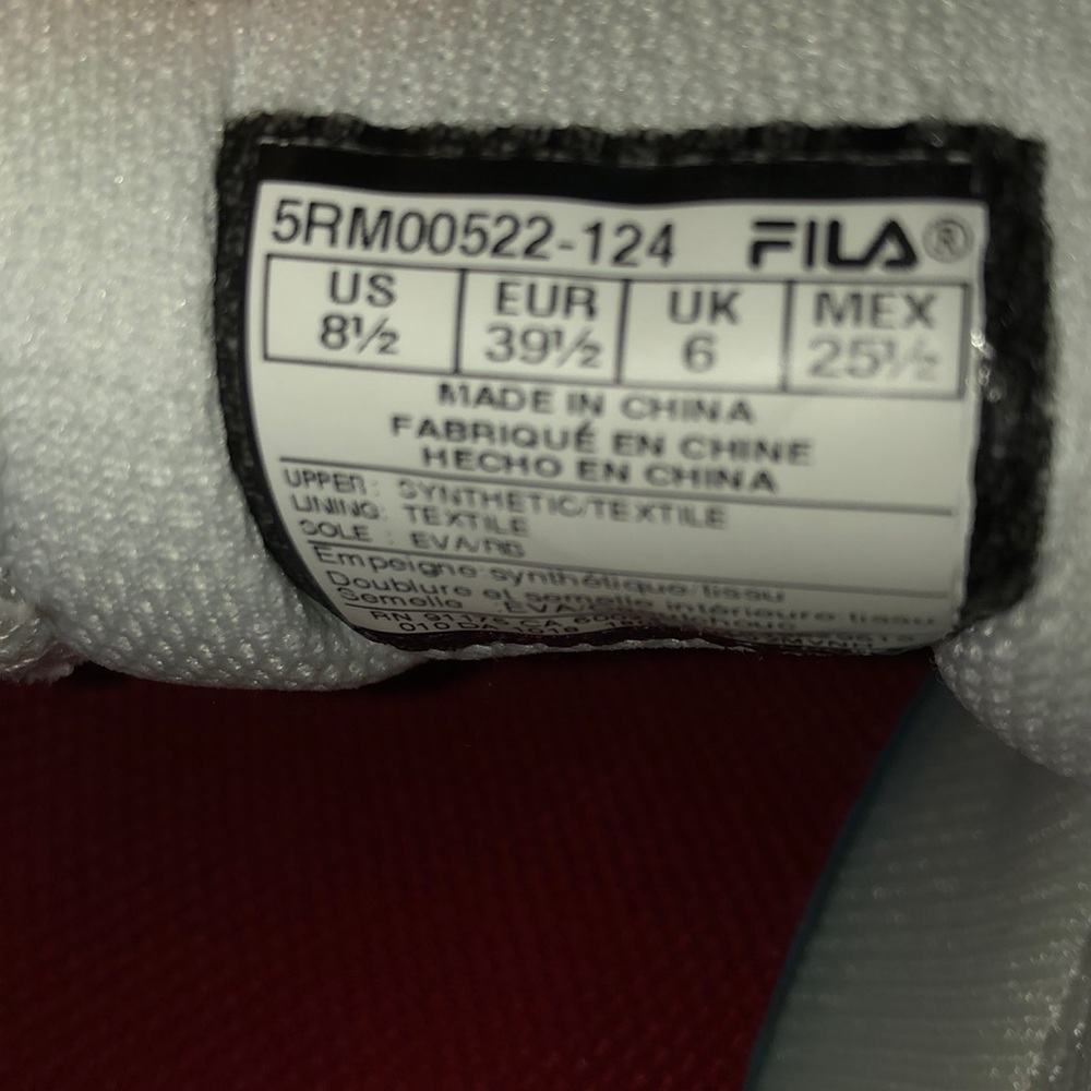 Filas - Picture 2 of 2